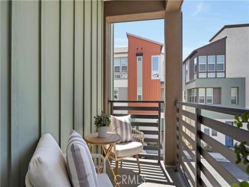 107 Tenor , Irvine, CA