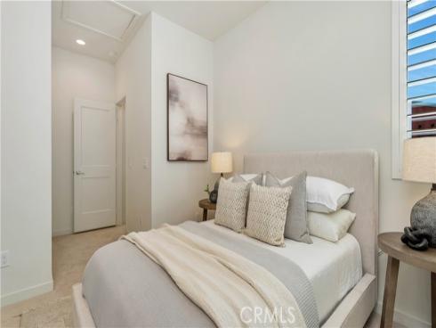 107 Tenor , Irvine, CA