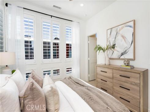 107 Tenor , Irvine, CA