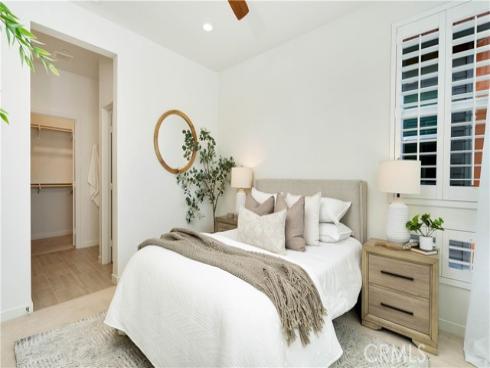 107 Tenor , Irvine, CA