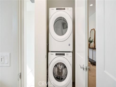 107 Tenor , Irvine, CA