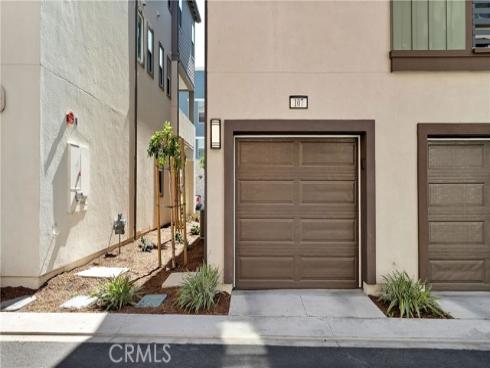 107 Tenor , Irvine, CA