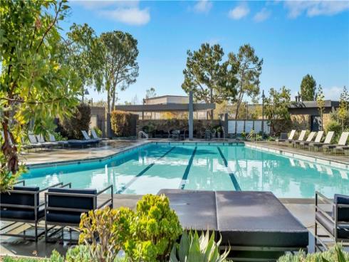 107 Tenor , Irvine, CA