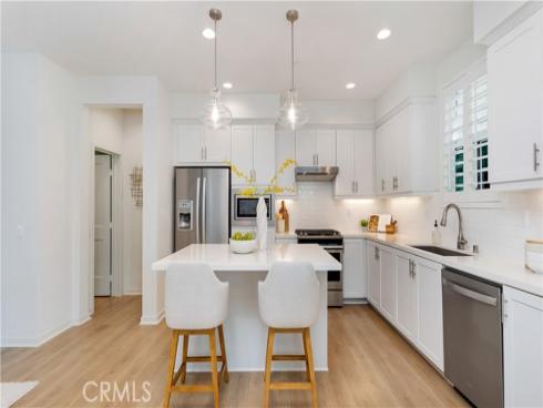 107 Tenor , Irvine, CA