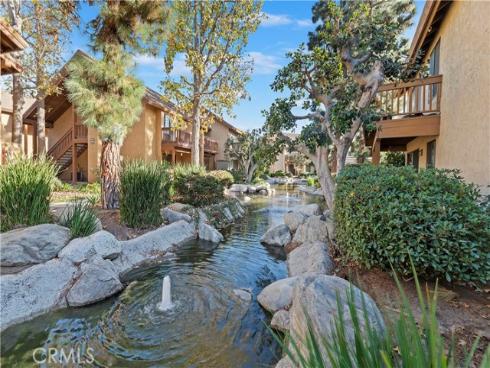 282 Tangelo 336 , Irvine, CA