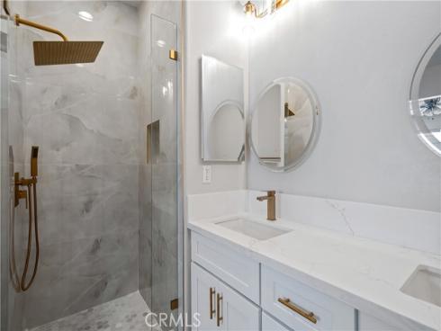 109 Reunion , Irvine, CA