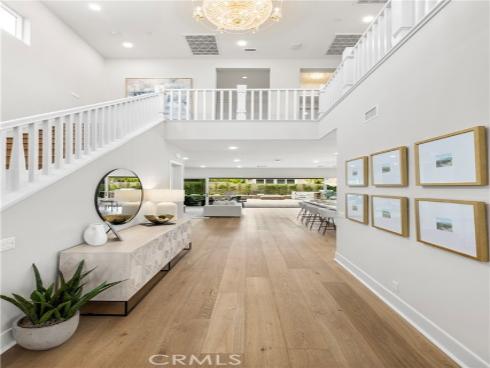 110  Pixel  , Irvine, CA