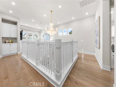 110  Pixel  , Irvine, CA