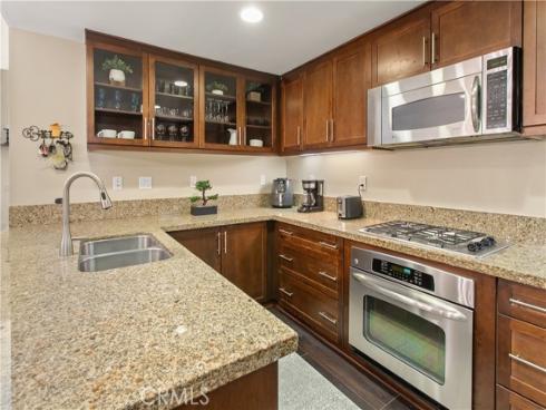 615 Rockefeller , Irvine, CA