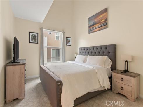 615 Rockefeller , Irvine, CA