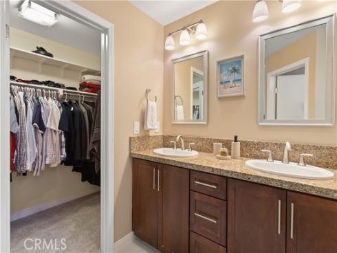 615 Rockefeller , Irvine, CA