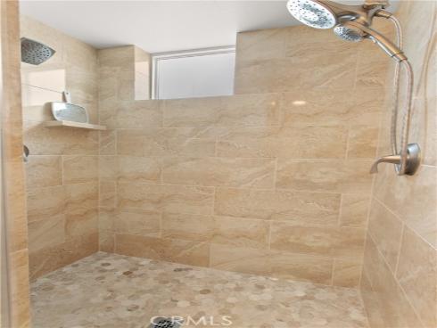 615 Rockefeller , Irvine, CA