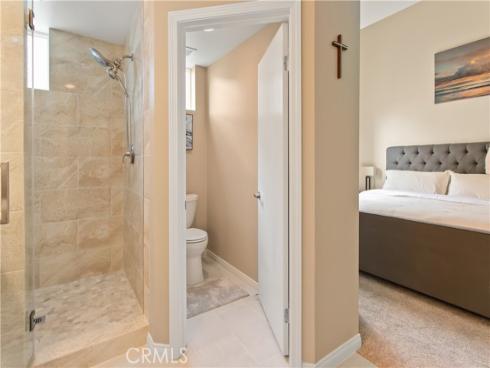 615 Rockefeller , Irvine, CA