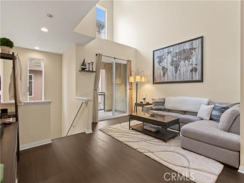 615 Rockefeller , Irvine, CA