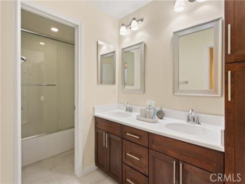 615 Rockefeller , Irvine, CA