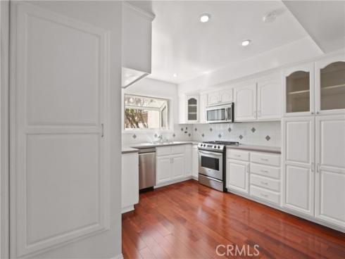 17 Brisbane Way, Irvine, CA