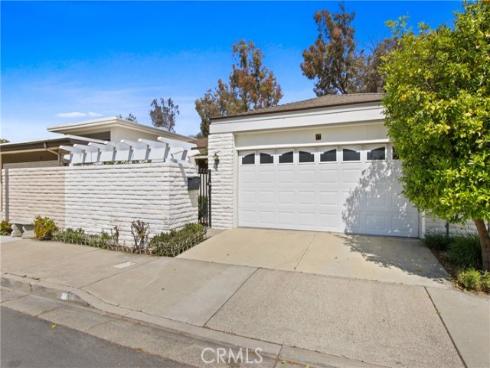 17 Brisbane Way, Irvine, CA