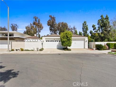 17 Brisbane Way, Irvine, CA