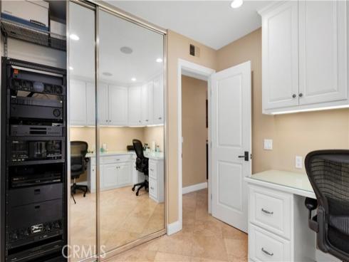 34 Bull Run , Irvine, CA