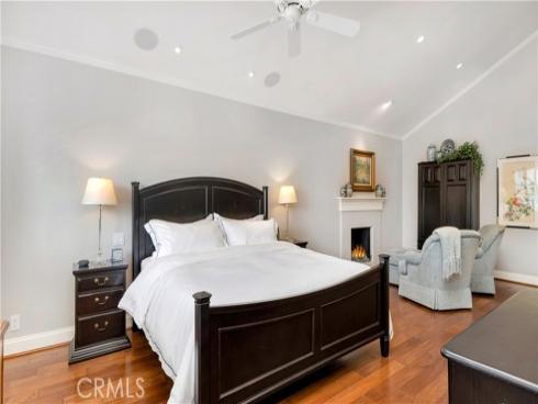 34 Bull Run , Irvine, CA