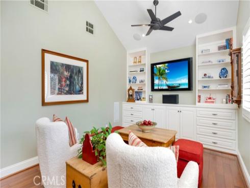 34 Bull Run , Irvine, CA