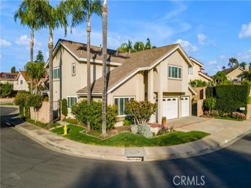 34 Bull Run , Irvine, CA