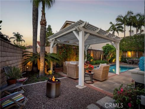 34 Bull Run , Irvine, CA