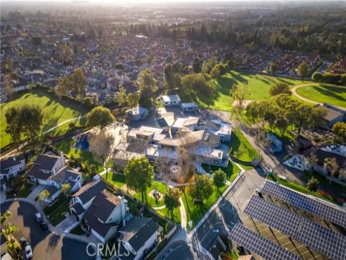 34 Bull Run , Irvine, CA