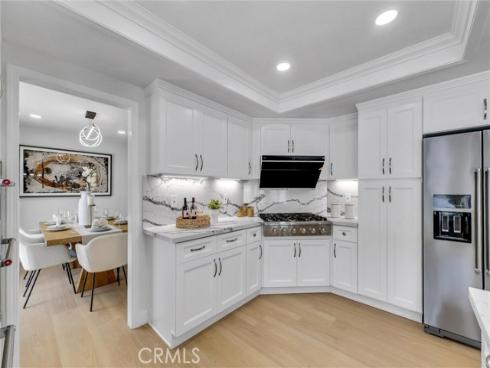 56 Monticello , Irvine, CA