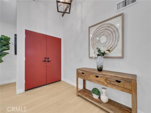 56 Monticello , Irvine, CA