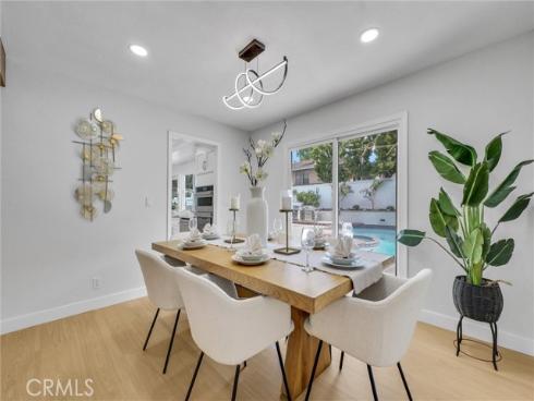 56 Monticello , Irvine, CA