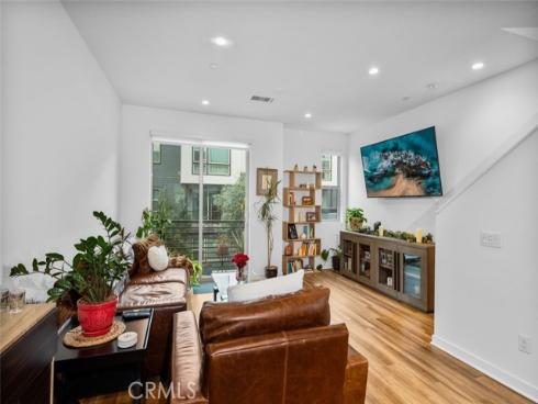 224  Placemark  , Irvine, CA