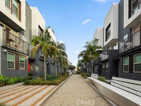 224  Placemark  , Irvine, CA