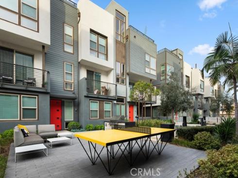 224  Placemark  , Irvine, CA