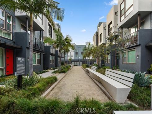 224  Placemark  , Irvine, CA