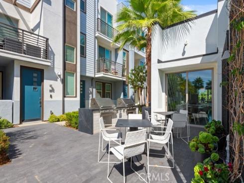 224  Placemark  , Irvine, CA