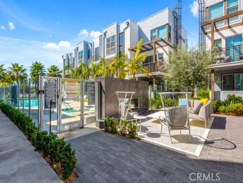 224  Placemark  , Irvine, CA