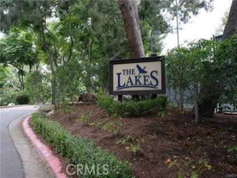 196 Pineview , Irvine, CA