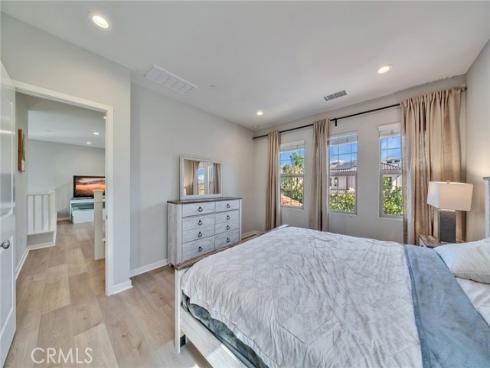 157 Quiet Grove , Irvine, CA