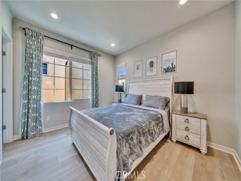 157 Quiet Grove , Irvine, CA