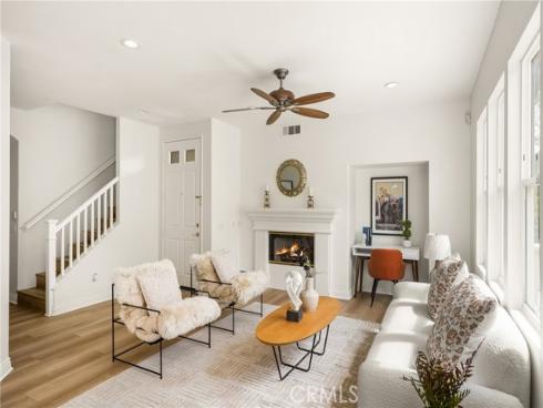 97 Sapphire 39 , Irvine, CA