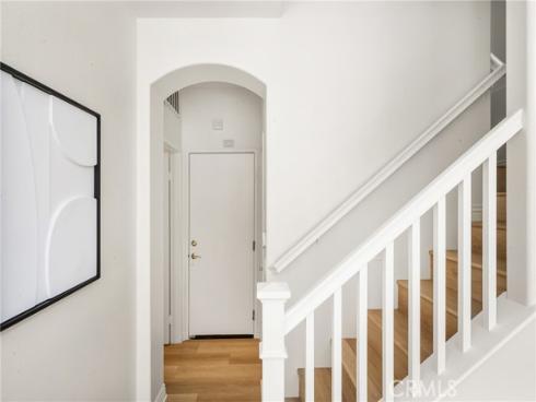 97 Sapphire 39 , Irvine, CA