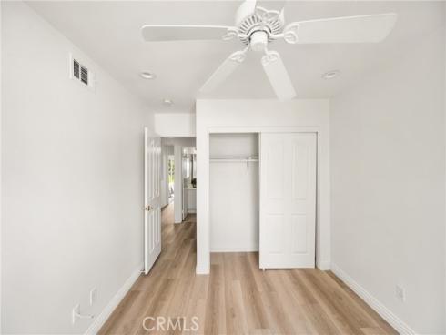 97 Sapphire 39 , Irvine, CA