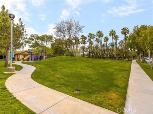 97 Sapphire 39 , Irvine, CA