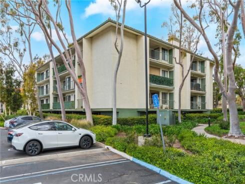 4214 Apricot 4214 Drive, Irvine, CA