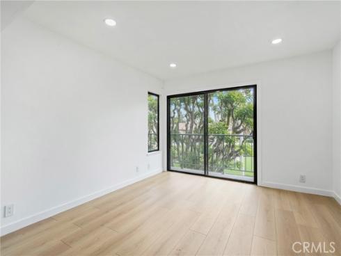 4214 Apricot 4214 Drive, Irvine, CA