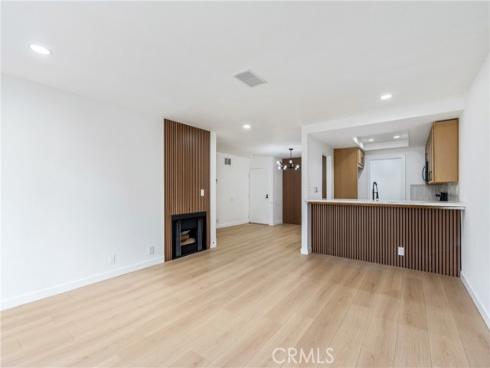 4214 Apricot 4214 Drive, Irvine, CA