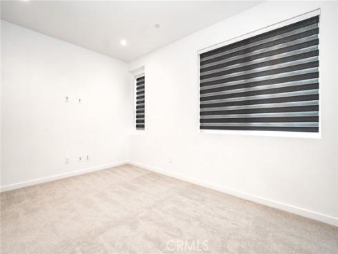 337  Placemark  , Irvine, CA