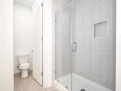 337  Placemark  , Irvine, CA