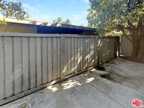 99 Streamwood , Irvine, CA